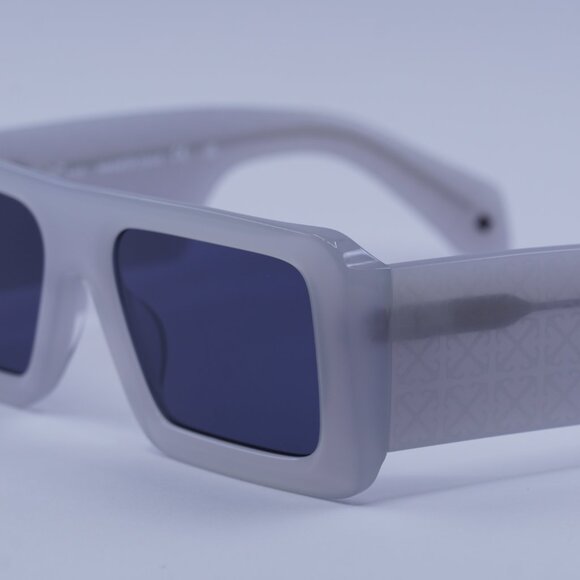 Off-White OERI140 TROY 0945 Sunglasses Grey Rectangle Frame, Blue Lenses - Picture 2 of 9